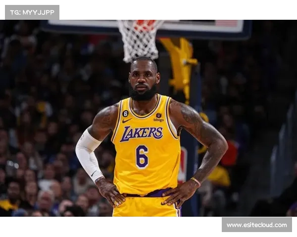 湖人欲锁定詹姆斯未来三年顶薪合同，继续追逐辉煌第季(湖人2021詹姆斯)