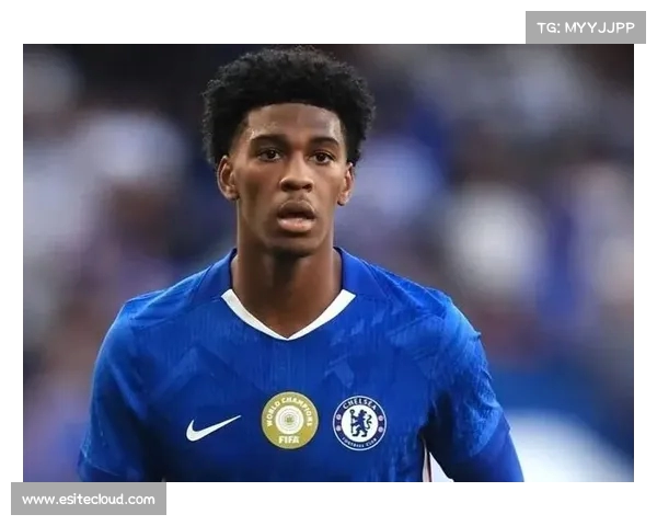 里尔前锋乔纳森-戴维成为切尔西和西汉姆的转会目标，英超两大豪门争抢激烈