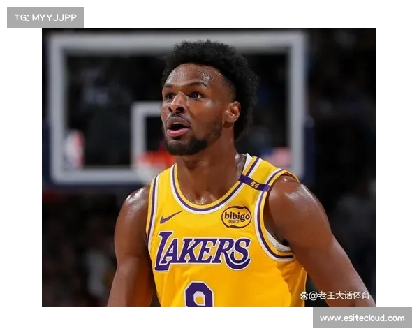 雄鹿新秀AJ-约翰逊NBL数据逊色布朗尼,命中率仅能否适应NBA挑战? 雄鹿新秀AJ-约翰逊NBL数据逊色布朗尼,命中率仅能否适应NBA挑战?