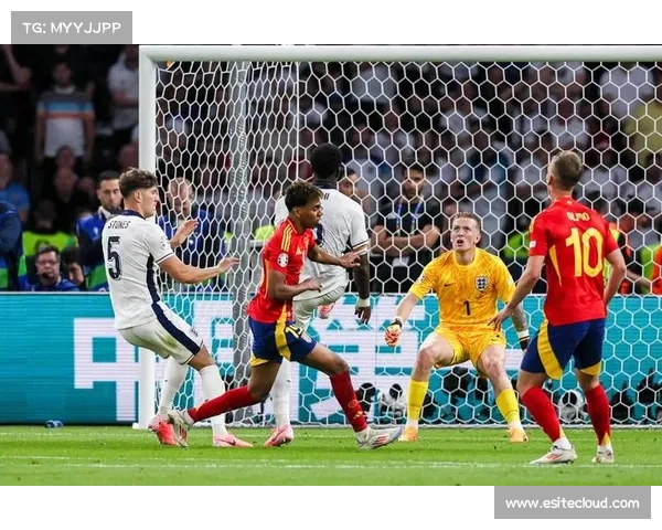 欧洲足球再迎新挑战:欧洲各大俱乐部的新策略 欧洲足球再迎新挑战:欧洲各大俱乐部的新策略