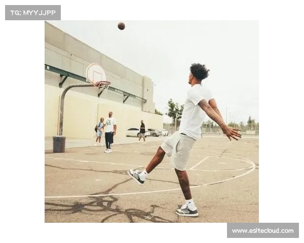 从乌度卡的眼中看杰伦:一次关于成长与突破的深刻解读 从乌度卡的眼中看杰伦:一次关于成长与突破的深刻解读